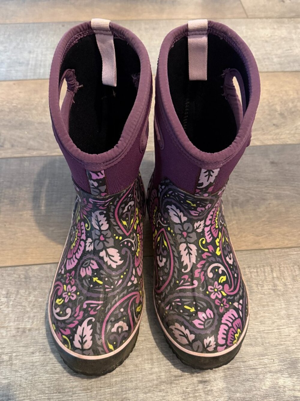 Purple Paisley Bogs Rain Boots Womens Size 7